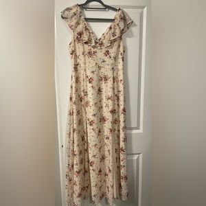 Francesca’s Medium Floral Maxi Dress